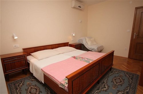 Photo 4 - Apartments Vojnovic