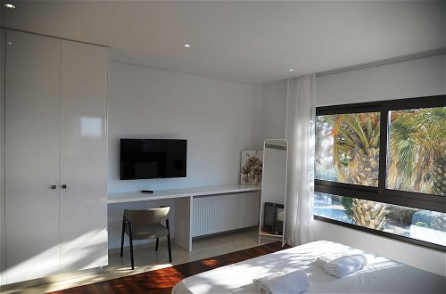 Photo 13 - Luxury 6 Bedroom Villa With Privet Pool in Paphos