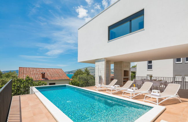 Villa Marulovo - Foto 1