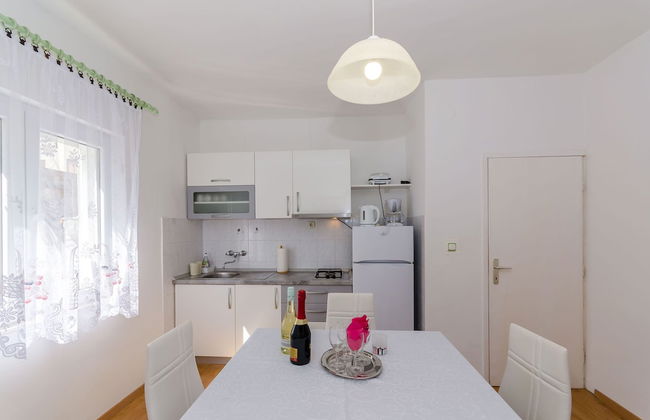 Apartments Jakov - Photo 14