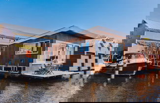Photo 1 - Nice Houseboat with Dishwasher near Amsterdam