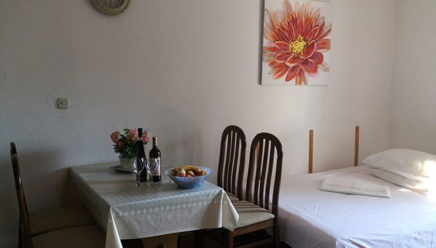 Essbereich im Zimmer