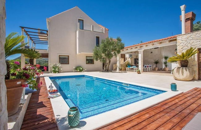 Luxury Villa Dolce Vita with Pool - Foto 1