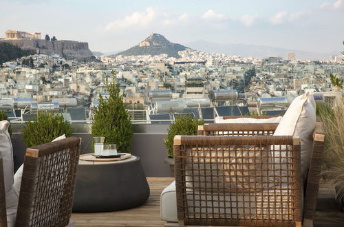 Foto 33 - Supreme Luxury Suites by Athens Stay