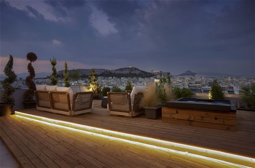 Photo 34 - Supreme Luxury Suites by Athens Stay