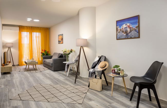 Supreme Luxury Suites by Athens Stay - Photo 25