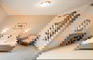 Photo 16 - Proteas Hotel & Suites