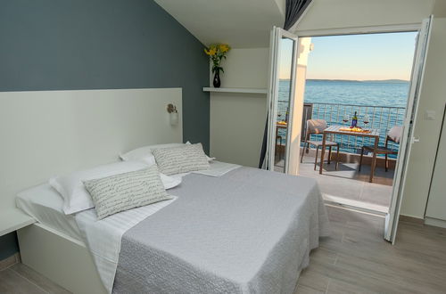 Photo 23 - Seaside Luxury Suites