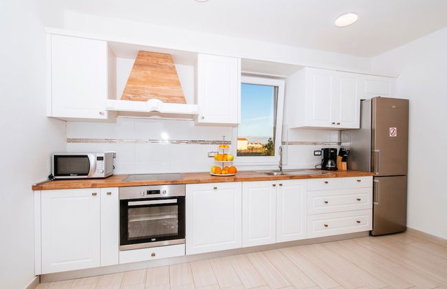 Charming Holiday Home With Private Swimming Pool, Big Garden, Near the Sea - Foto 10