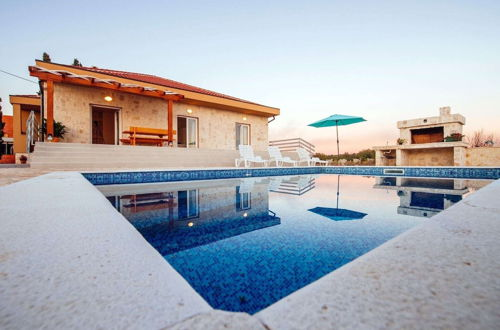 Photo 35 - Charming Holiday Home With Private Swimming Pool, Big Garden, Near the Sea