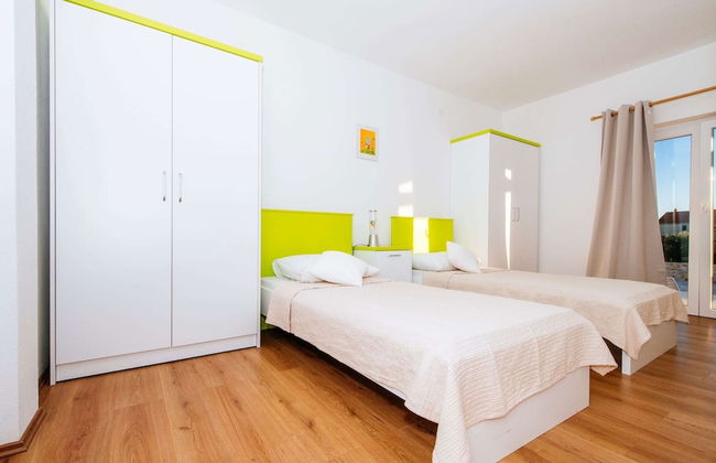 Charming Holiday Home With Private Swimming Pool, Big Garden, Near the Sea - Foto 9