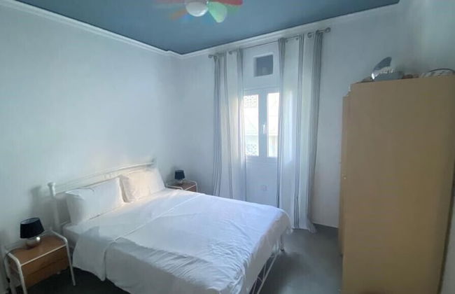 Breeze One Bedroom Apartment by BluPine - Foto 2