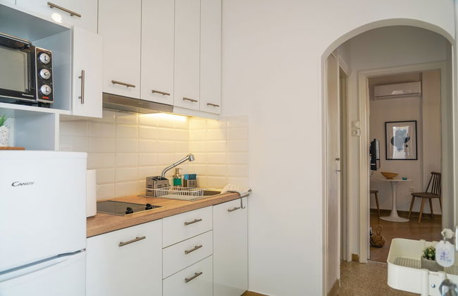 Breeze One Bedroom Apartment by BluPine - Foto 9