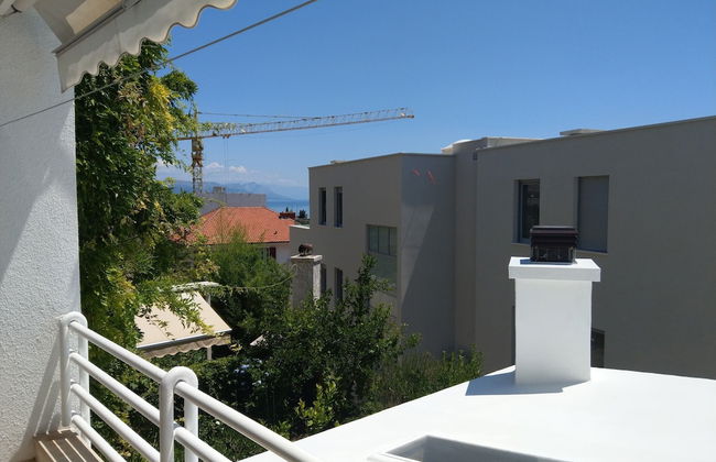 Comfort Apt.w.balcony Near Beach,marjan and Center - Photo 17