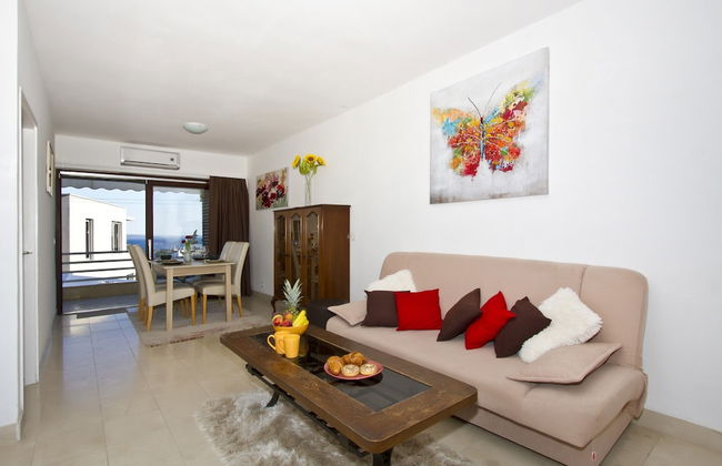 Comfort Apt.w.balcony Near Beach,marjan and Center - Photo 1
