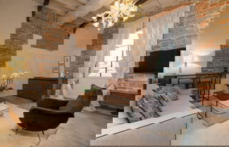 Photo 35 - Donati Luxury Tower Suites