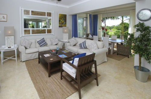 Foto 6 - Fully Equipped Apartment Overlooking Golf Course at Luxury Beach Resort
