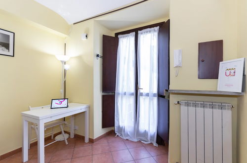 Photo 5 - Nizza Studio Apartments