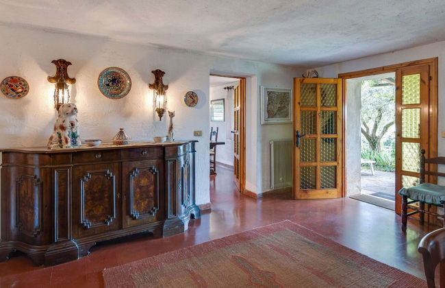Cozy Detached House, Wide Garden, Wifi - Photo 2