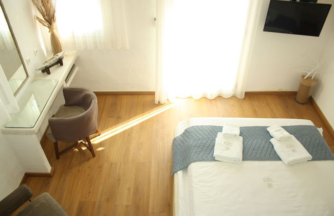 Tholaria Boutique Hotel - Foto 21