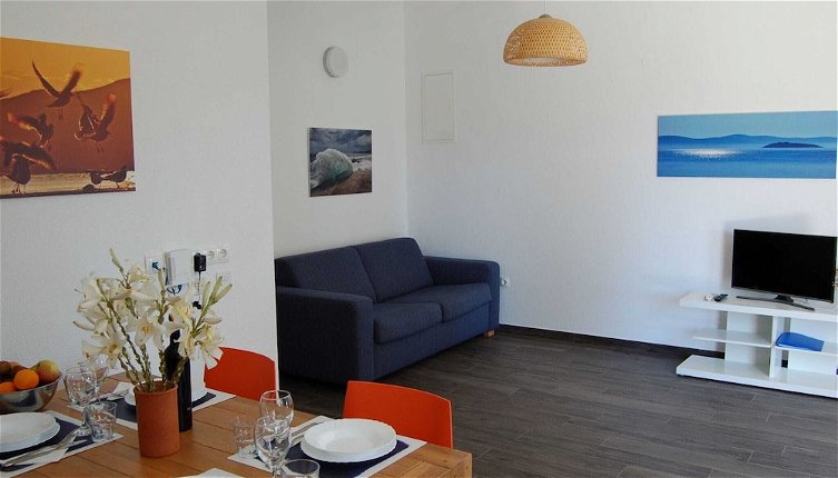 Foto 1 - Cheerful Apartment in Veli Rat With Roof Terrace
