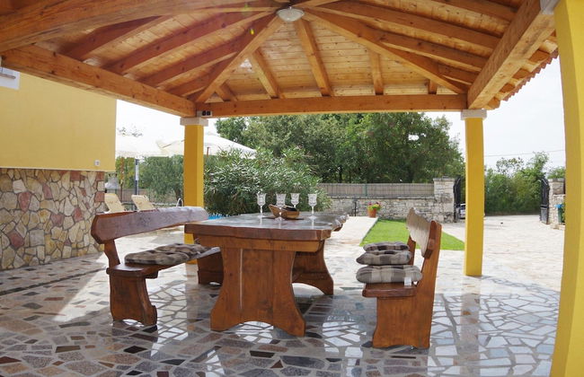 Peaceful Villa in Jursici With Private Pool - Foto 26
