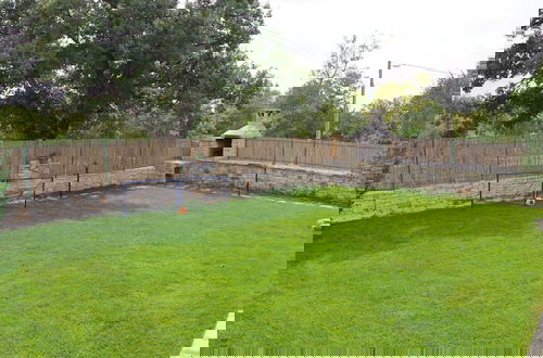 Foto 27 - Peaceful Villa in Jursici With Private Pool