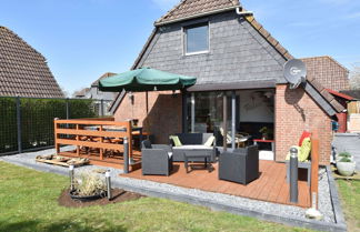 Photo 1 - Snug Holiday Home in Herkingen with Hot Tub in Garden