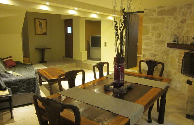 Attractive Greek House with Private Pool near Sea & City Center - Foto 31
