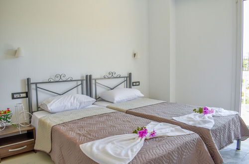 Photo 5 - Katsaros Deluxe Apartments