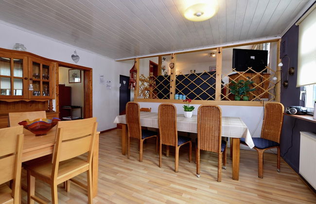 A Comfortable, Large House With Wifi in Hochsauerland, Suitable for 14 Persons - Foto 15