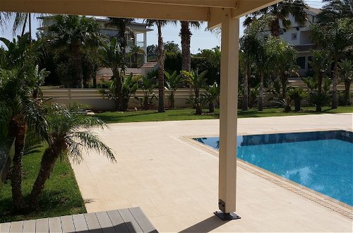 Photo 10 - Noufaro Luxury Villa
