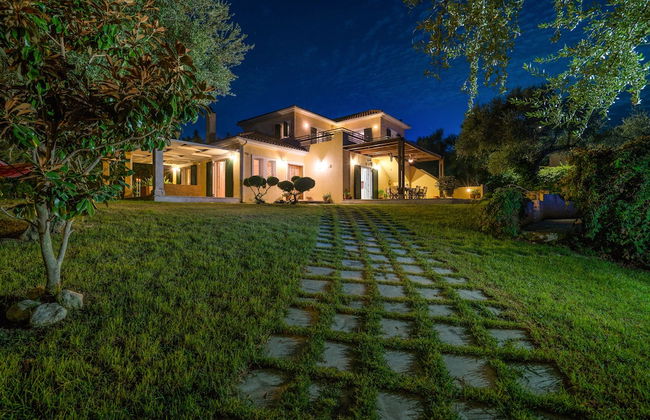 Nina Residence - Photo 32