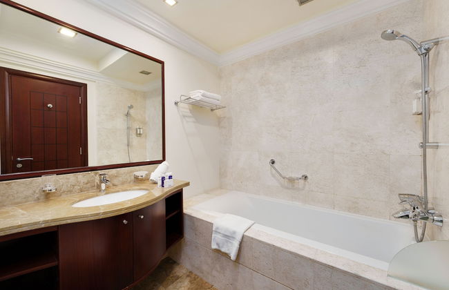 Maison Privee - Charming Apt with Arabesque Sea View on the Palm Jumeirah - Foto 16