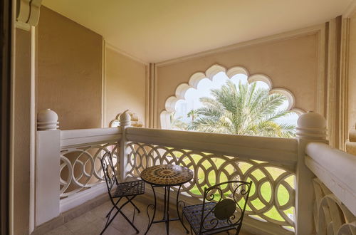 Photo 11 - Maison Privee - Charming Apt with Arabesque Sea View on the Palm Jumeirah