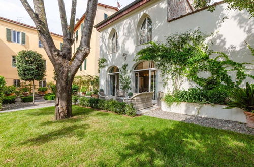 Foto 44 - La Casina in Lucca With 2 Bedrooms and 3 Bathrooms