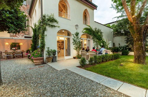 Photo 61 - La Casina in Lucca With 2 Bedrooms and 3 Bathrooms