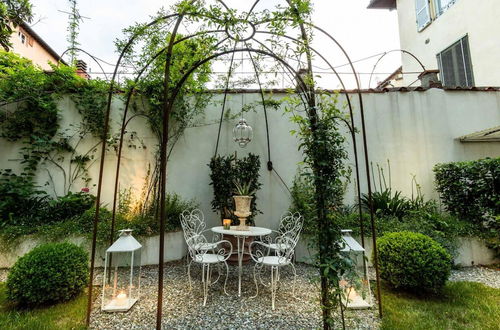 Foto 60 - La Casina in Lucca With 2 Bedrooms and 3 Bathrooms