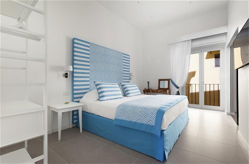 Photo 1 - Blue Suite in Sorrento