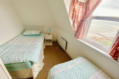 Photo 23 - Oceana Holiday Apartments