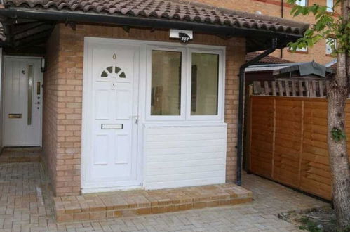 Photo 15 - Budget Ensuite Room in Thamesmead