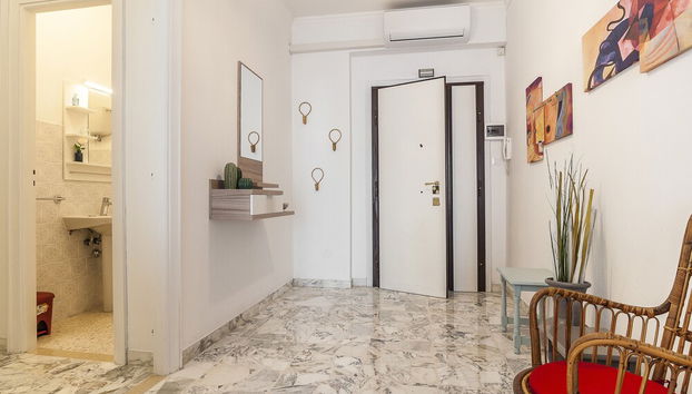 Entrada (vista interior)