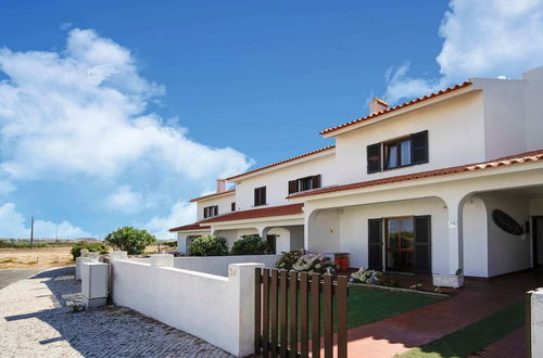 Photo 1 - Soothing Holiday Home in Ferrel near Baleal Island