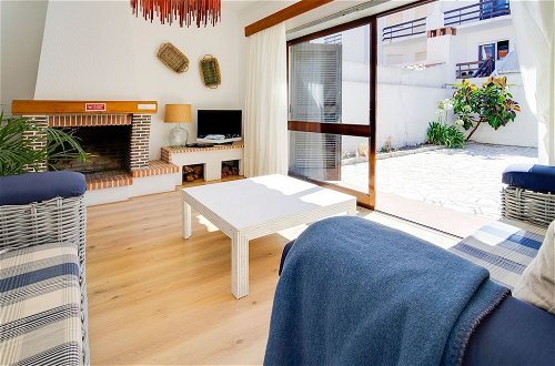 Photo 13 - Soothing Holiday Home in Ferrel near Baleal Island