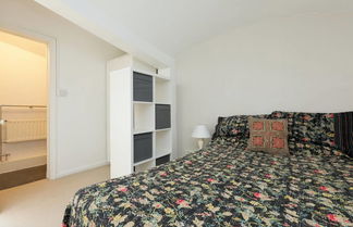 Photo 3 - JOIVY 2 bed Flat by Maida Vale Tube & Shops