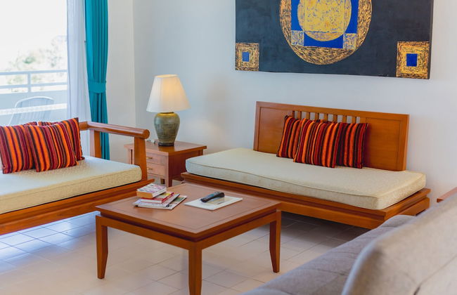 Waterfront Suites Phuket by Centara - Foto 9