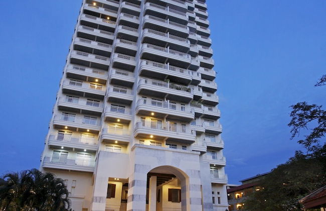 Waterfront Suites Phuket by Centara - Foto 50