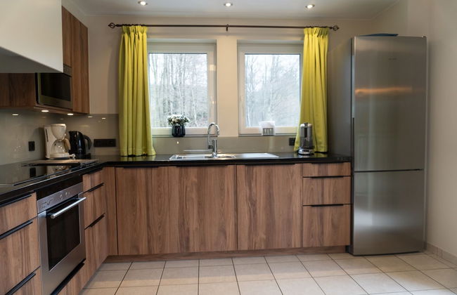 Detached, Luxurious Holiday Villa with Swimming Pool, Hot Tub, Sauna - Foto 13