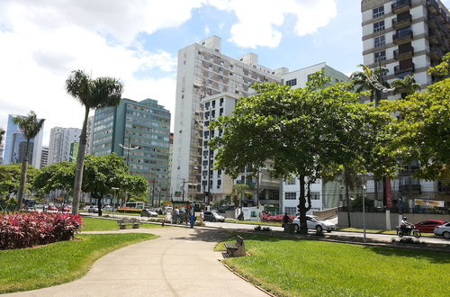 Photo 17 - Apartamento em frente a Praia Santos