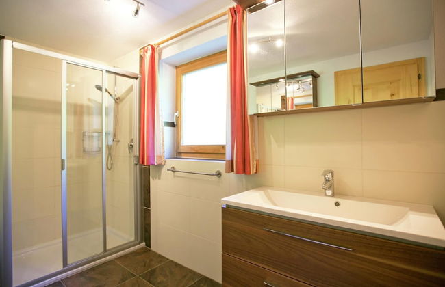 Gorgeous Chalet with Hot Tub in Tyrol - Foto 24